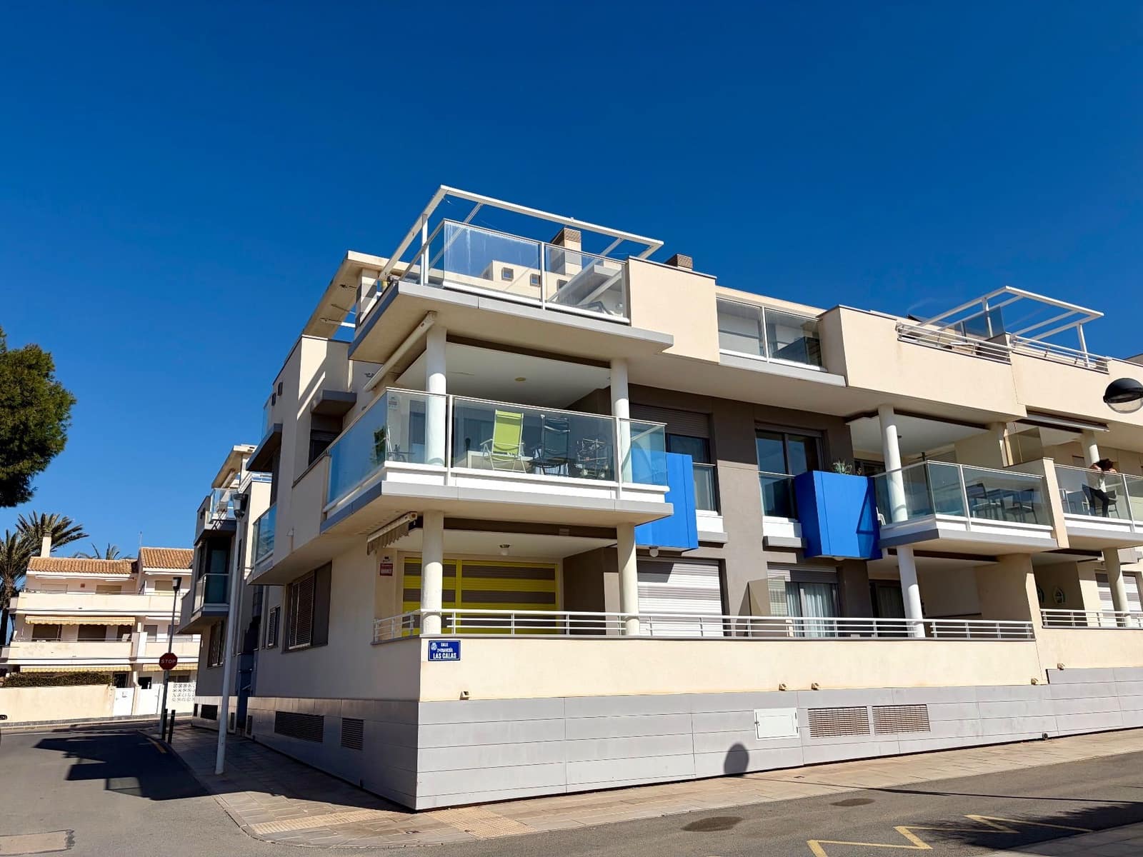 2 soveværelse Lejlighed til salg i Cabo de Palos med swimmingpool garage - € 346.000 (Ref: 9849035)