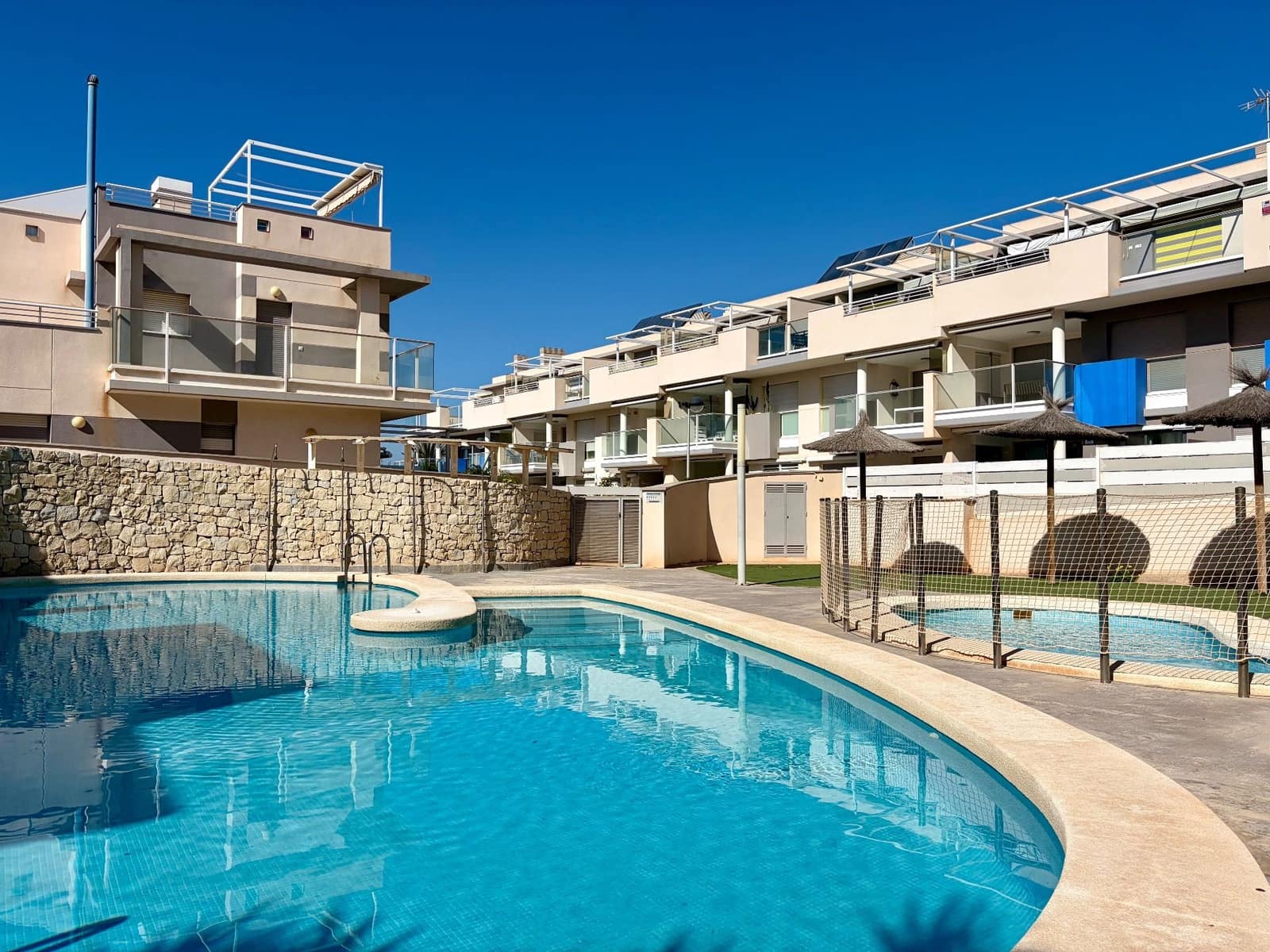 2 soveværelse Lejlighed til salg i Cabo de Palos med swimmingpool garage - € 346.000 (Ref: 9849035)