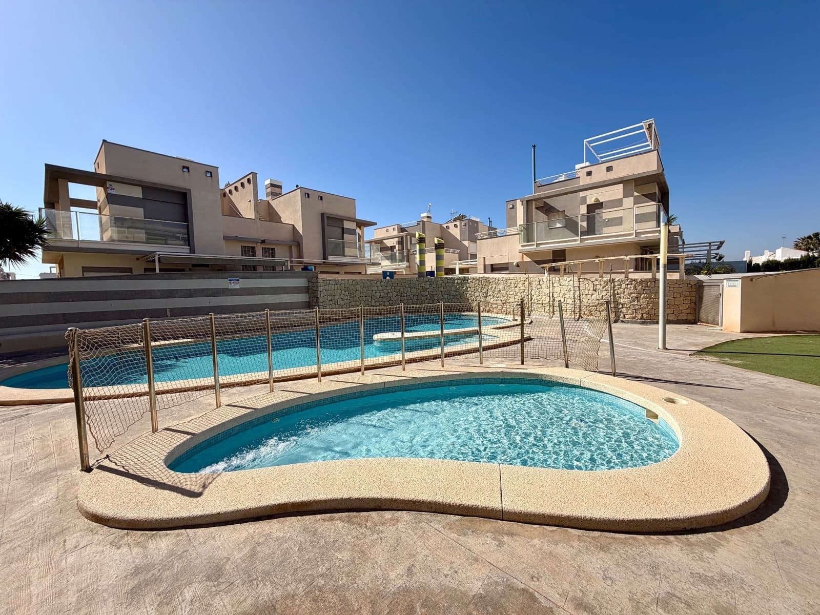 2 soveværelse Lejlighed til salg i Cabo de Palos med swimmingpool garage - € 346.000 (Ref: 9849035)
