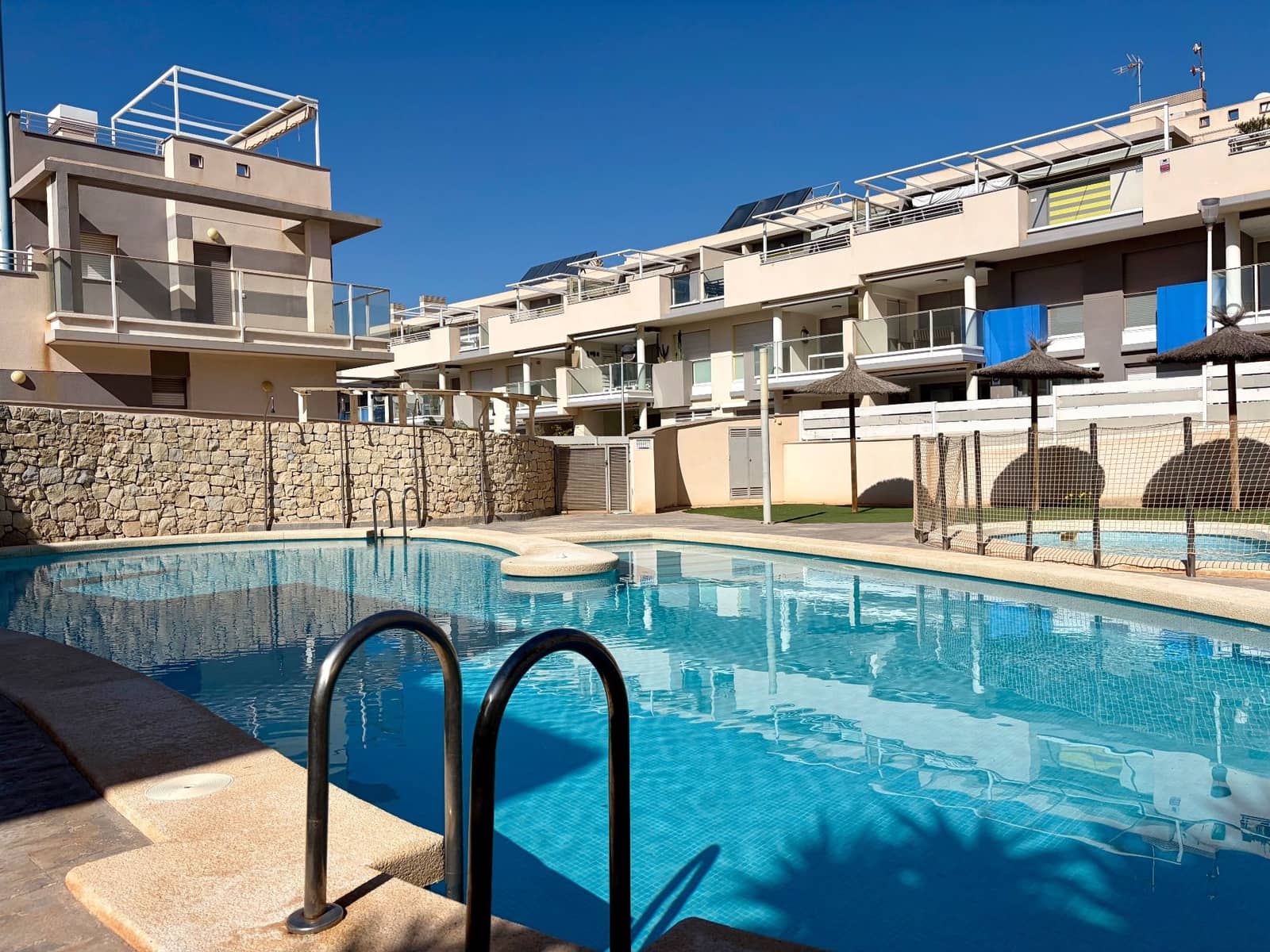 2 soveværelse Lejlighed til salg i Cabo de Palos med swimmingpool garage - € 346.000 (Ref: 9849035)