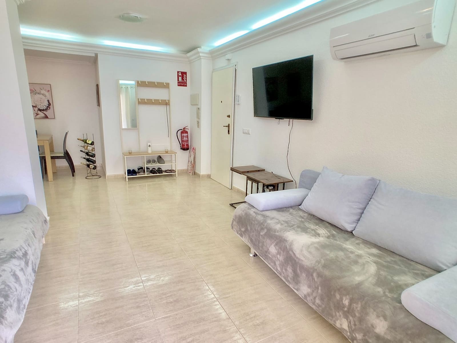 1 sovrum Lägenhet att hyra i La Manga del Mar Menor med pool - 1 200 € (Ref: 9877928)