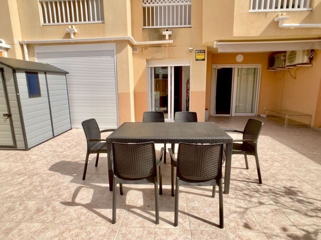 1 sovrum Lägenhet att hyra i La Manga del Mar Menor med pool - 1 200 € (Ref: 9877928)