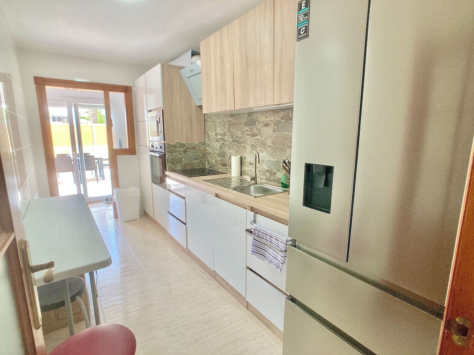 1 sovrum Lägenhet att hyra i La Manga del Mar Menor med pool - 1 200 € (Ref: 9877928)