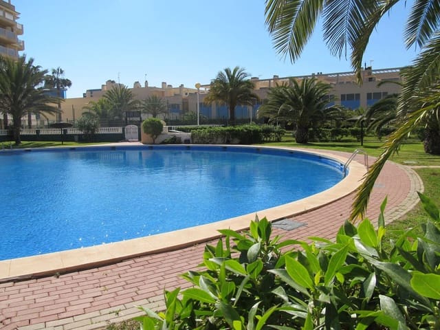 1 sovrum Lägenhet att hyra i La Manga del Mar Menor med pool - 1 200 € (Ref: 9877928)