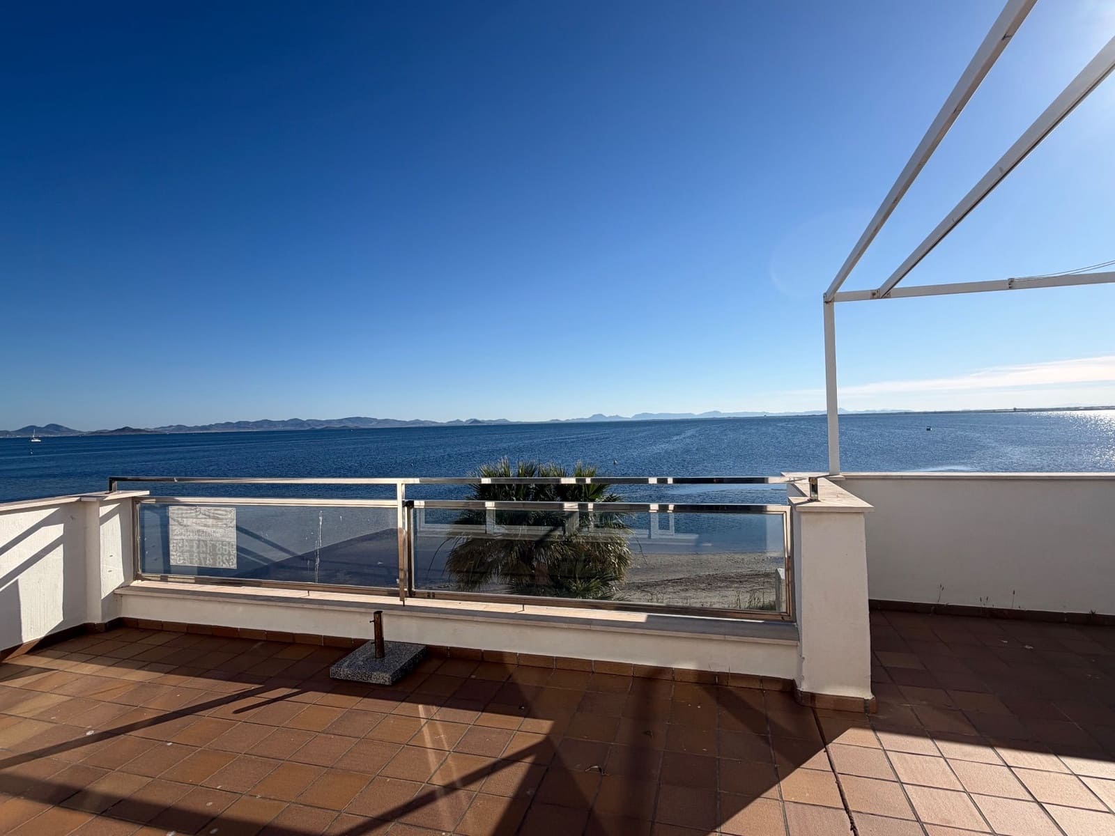 4 soveværelse Penthouse til salg i La Manga del Mar Menor med swimmingpool garage - € 425.000 (Ref: 9921703)