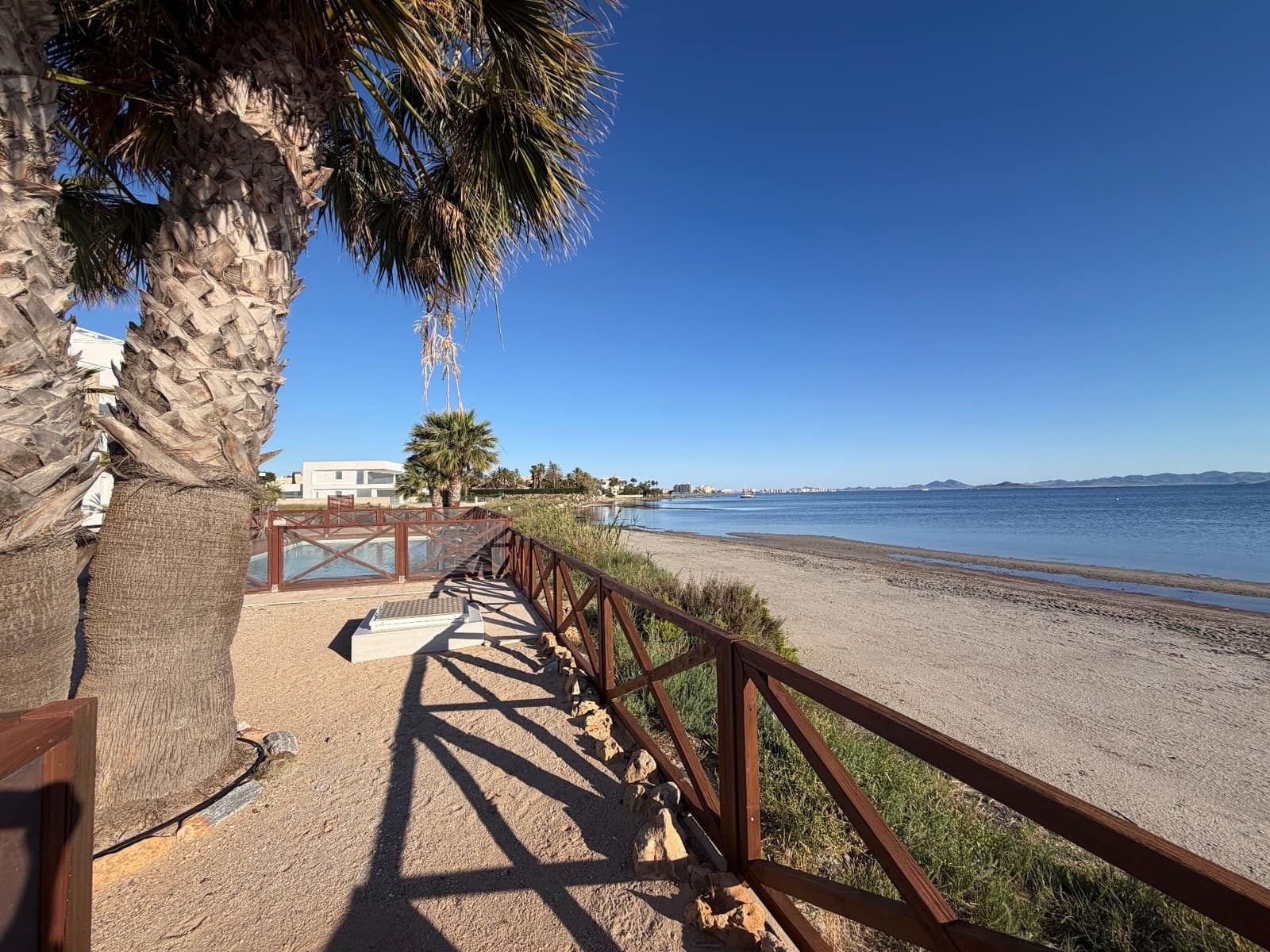 4 soveværelse Penthouse til salg i La Manga del Mar Menor med swimmingpool garage - € 425.000 (Ref: 9921703)