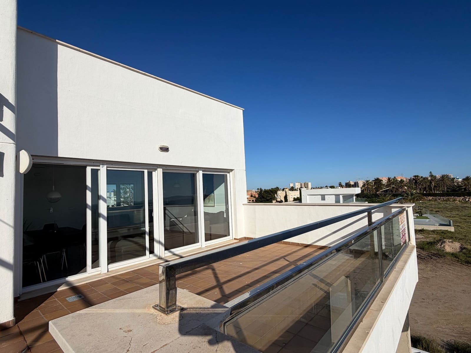 4 soveværelse Penthouse til salg i La Manga del Mar Menor med swimmingpool garage - € 425.000 (Ref: 9921703)