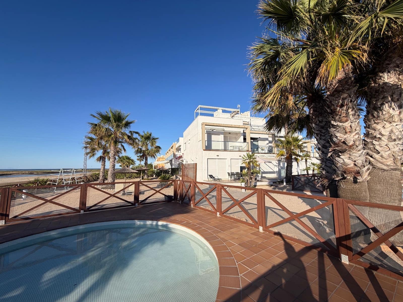 4 soveværelse Penthouse til salg i La Manga del Mar Menor med swimmingpool garage - € 425.000 (Ref: 9921703)