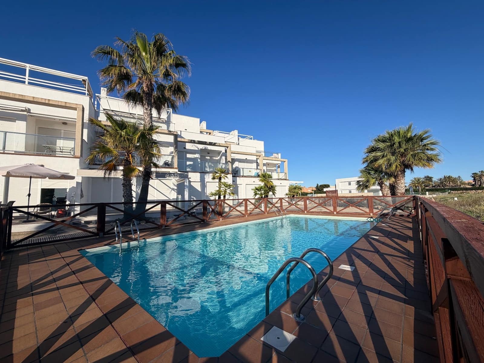 4 soveværelse Penthouse til salg i La Manga del Mar Menor med swimmingpool garage - € 425.000 (Ref: 9921703)
