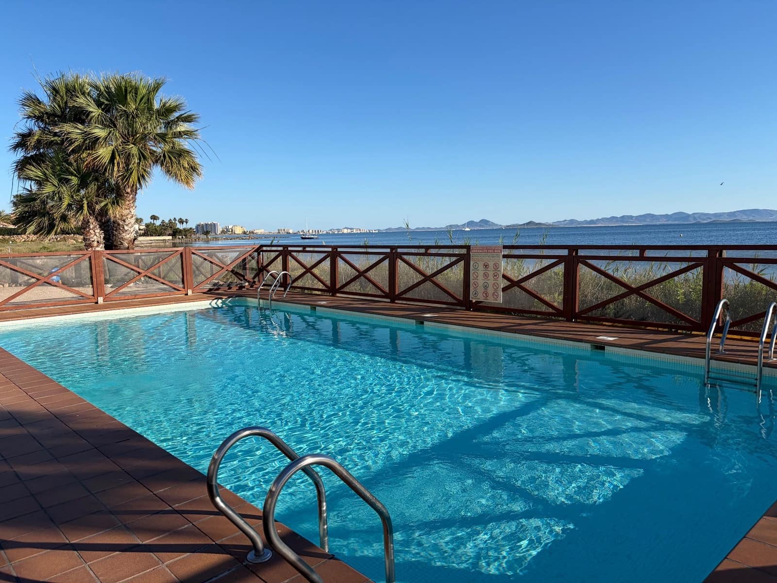4 soveværelse Penthouse til salg i La Manga del Mar Menor med swimmingpool garage - € 425.000 (Ref: 9921703)