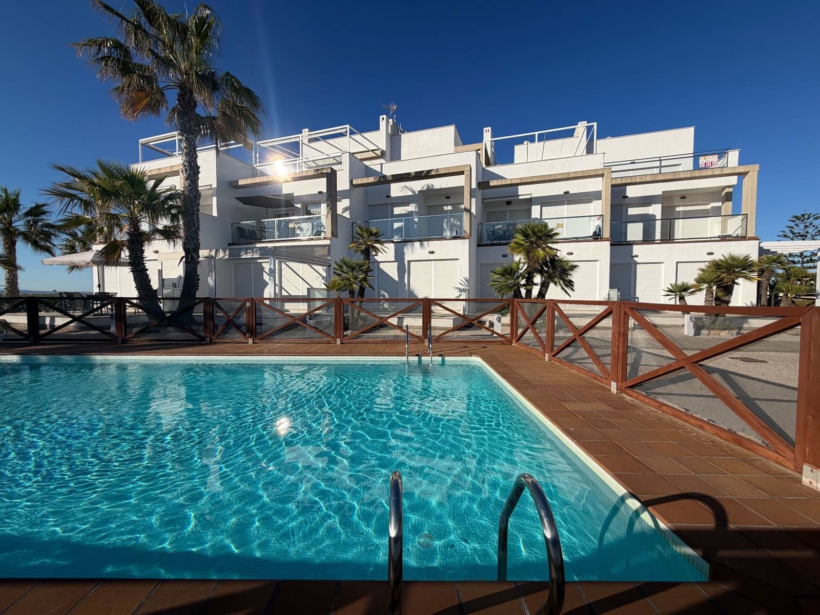 4 soveværelse Penthouse til salg i La Manga del Mar Menor med swimmingpool garage - € 425.000 (Ref: 9921703)