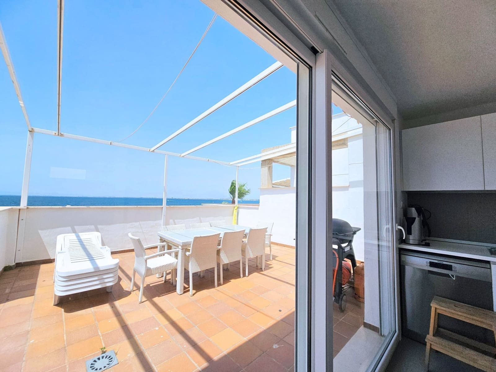 4 soveværelse Penthouse til salg i La Manga del Mar Menor med swimmingpool garage - € 425.000 (Ref: 9921703)