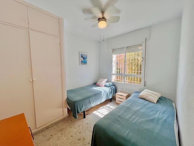 3 bedroom Apartment for rent in Cabo de Palos, Cartagena with pool - € 3,200 (Ref: 9926796)