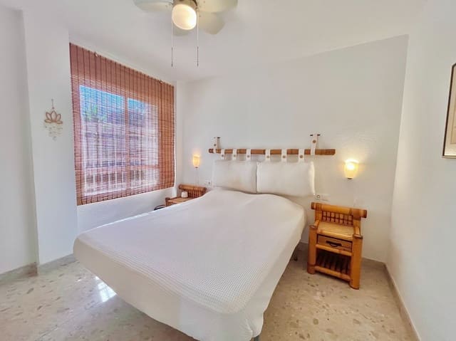3 bedroom Apartment for rent in Cabo de Palos, Cartagena with pool - € 3,200 (Ref: 9926796)