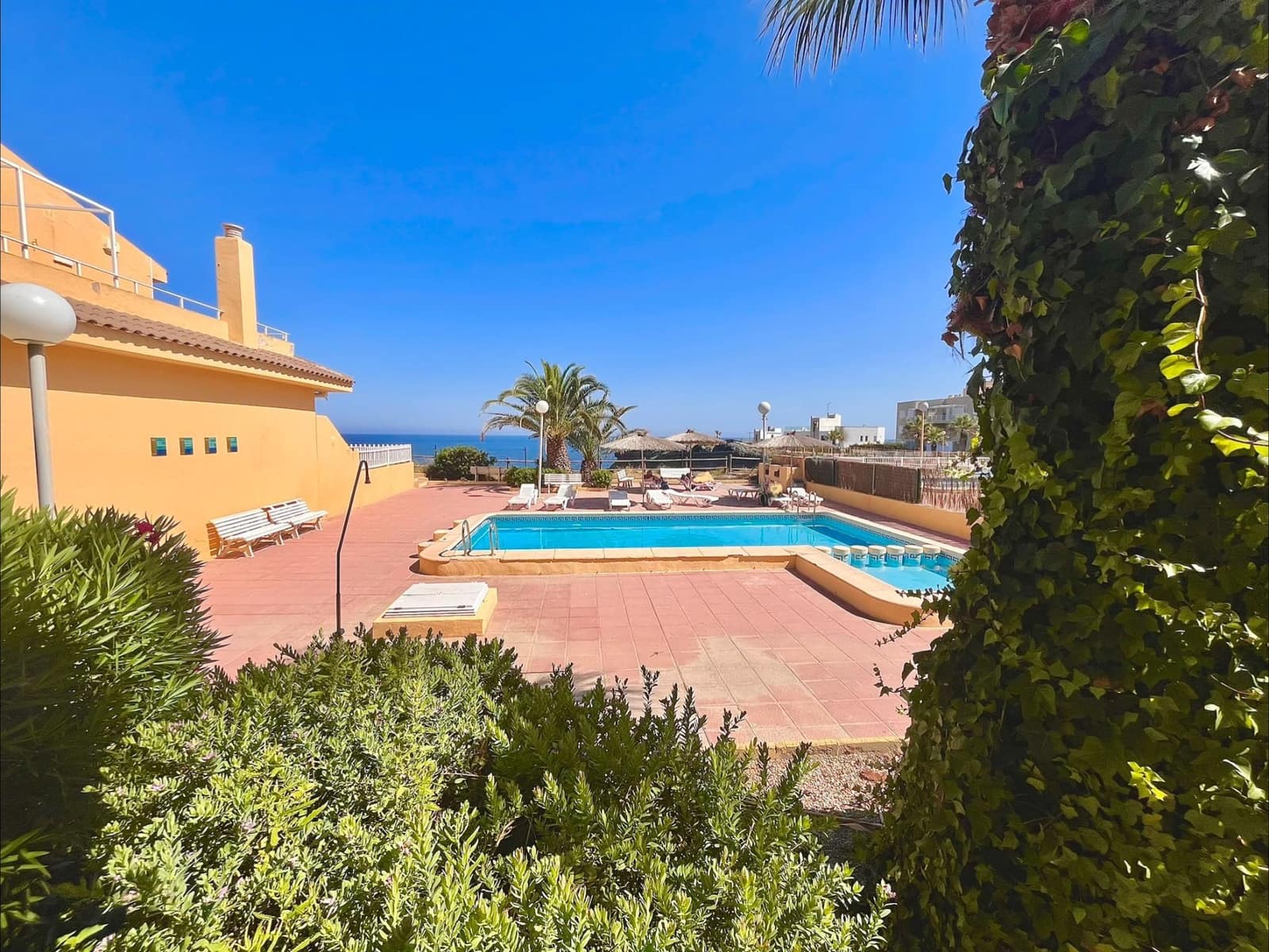 3 sovrum Lägenhet att hyra i Cabo de Palos med pool - 3 200 € (Ref: 9926796)