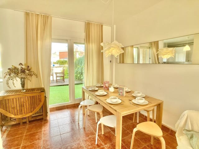 4 bedroom Semi-detached Villa for rent in Cabo de Palos, Cartagena - € 1,400 (Ref: 9939370)