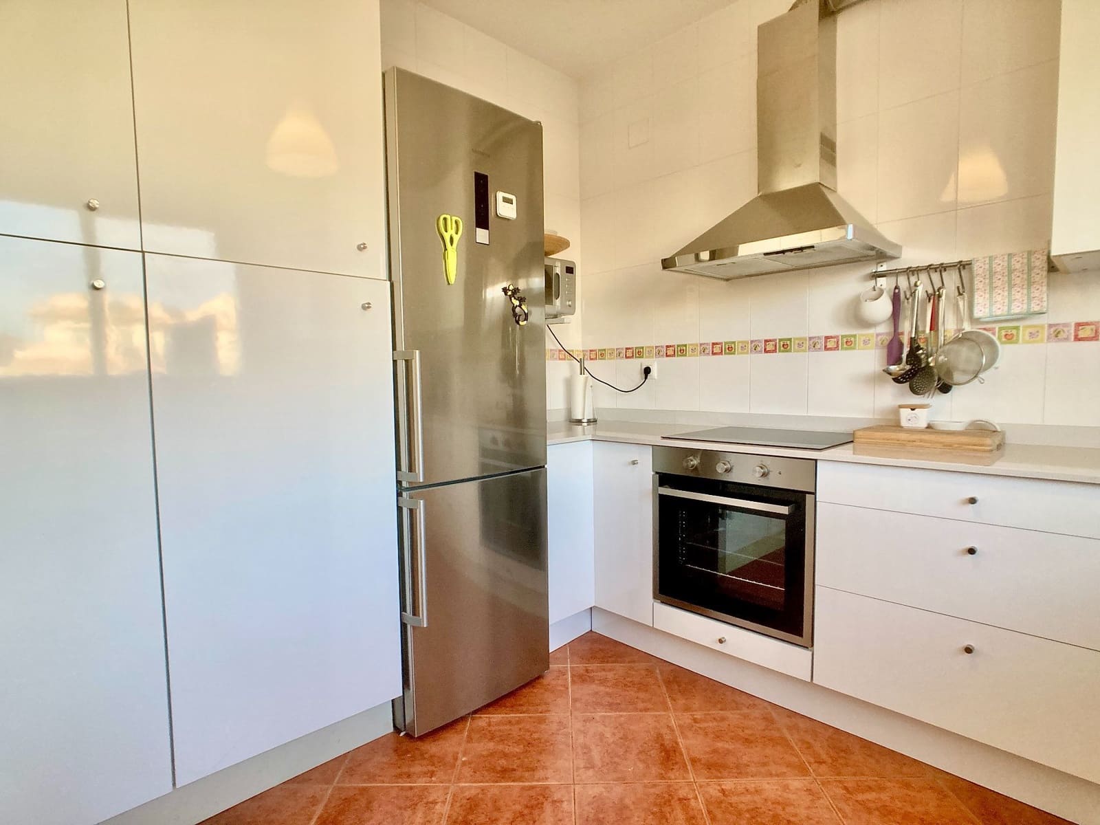 4 bedroom Semi-detached Villa for rent in Cabo de Palos - € 1,400 (Ref: 9939370)