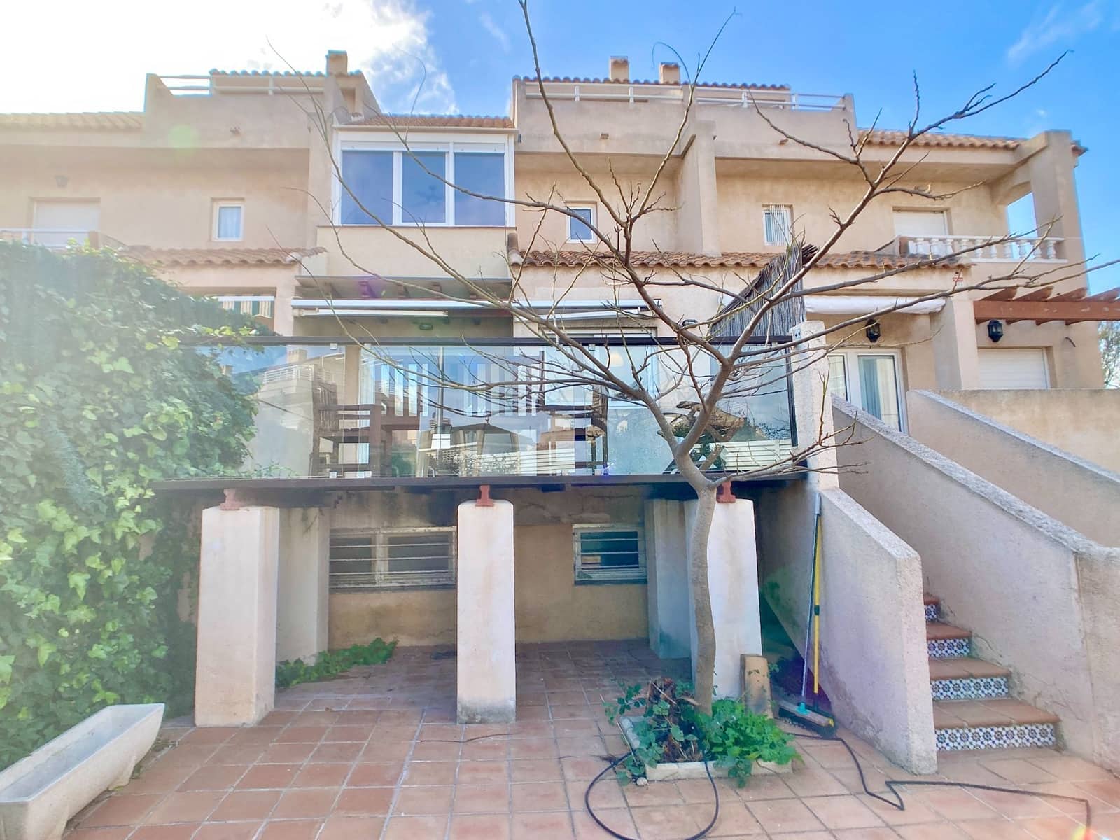 4 bedroom Semi-detached Villa for rent in Cabo de Palos - € 1,400 (Ref: 9939370)