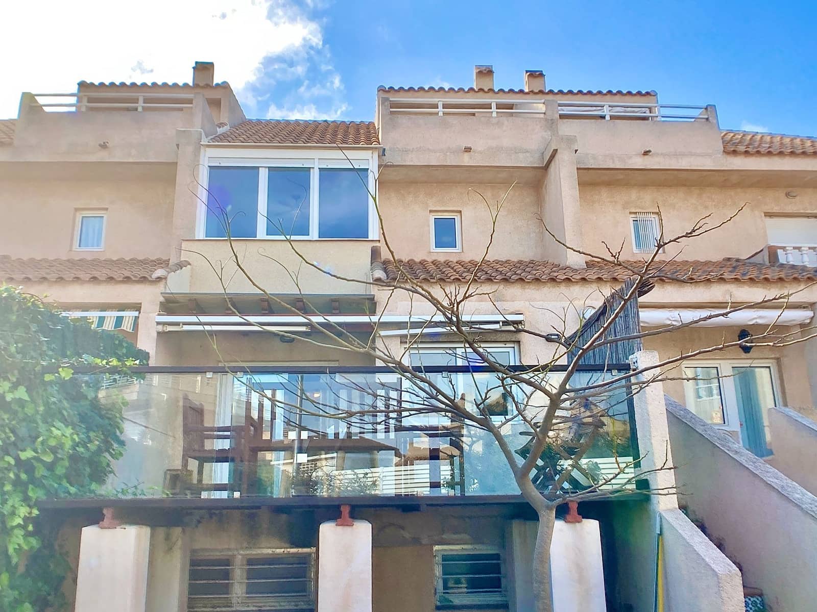 4 bedroom Semi-detached Villa for rent in Cabo de Palos - € 1,400 (Ref: 9939370)