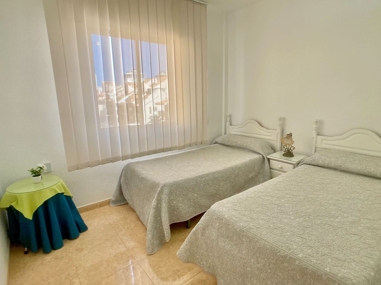 3 soveværelse Lejlighed til leje i La Manga del Mar Menor med garage - € 3.000 (Ref: 9946981)