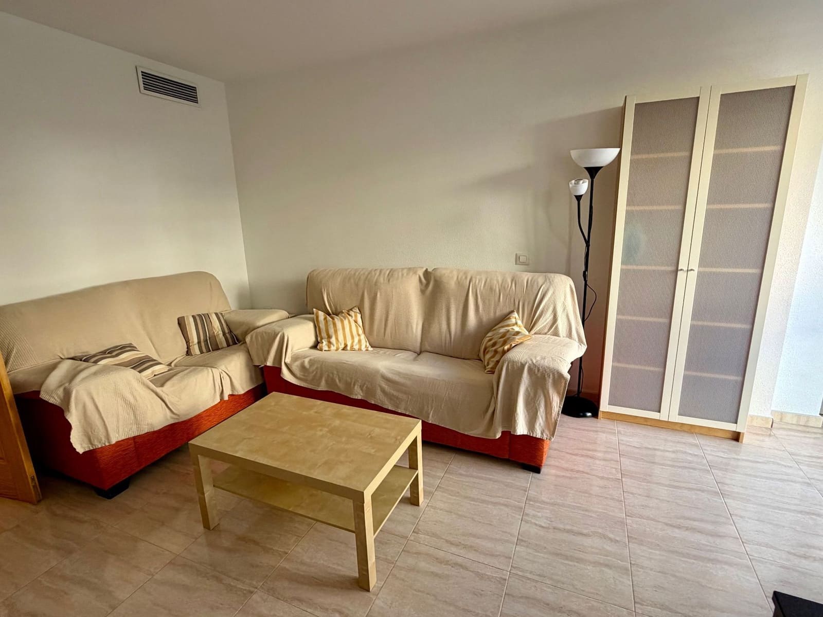 2 bedroom Apartment for rent in Cartagena with garage - € 850 (Ref: 9972861)