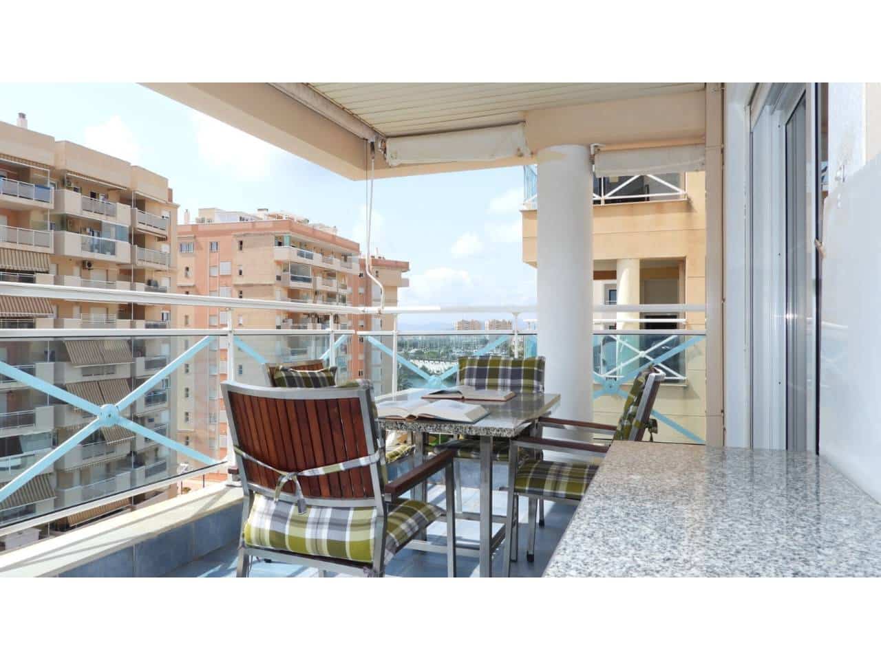 3 quarto Apartamento para venda em La Manga del Mar Menor com piscina garagem - 290 000 € (Ref: 10018794)