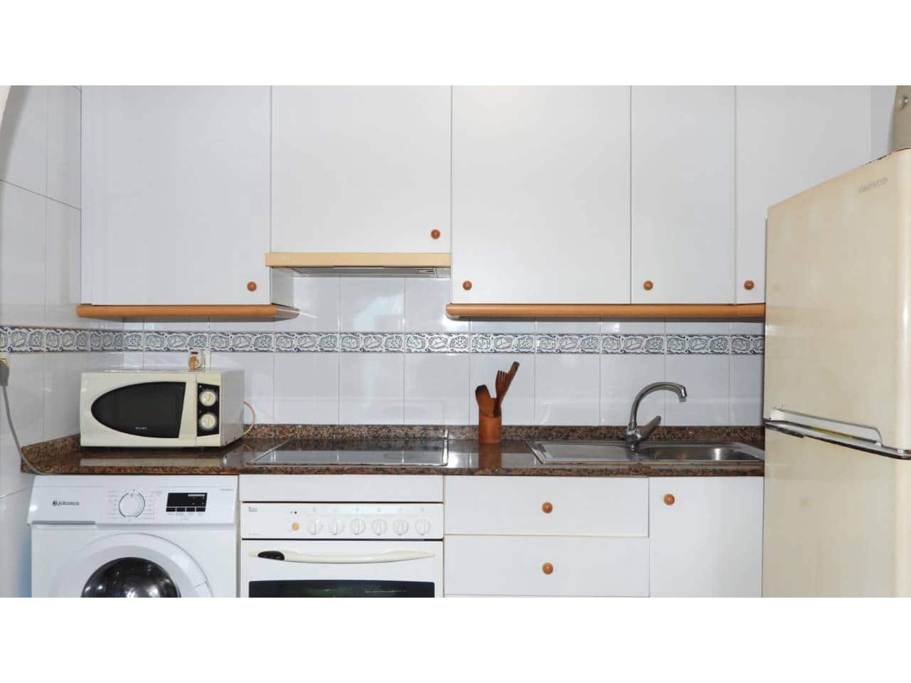 1 Zimmer Wohnung zu verkaufen in La Manga del Mar Menor mit Pool - 130.000 € (Ref: 10026634)