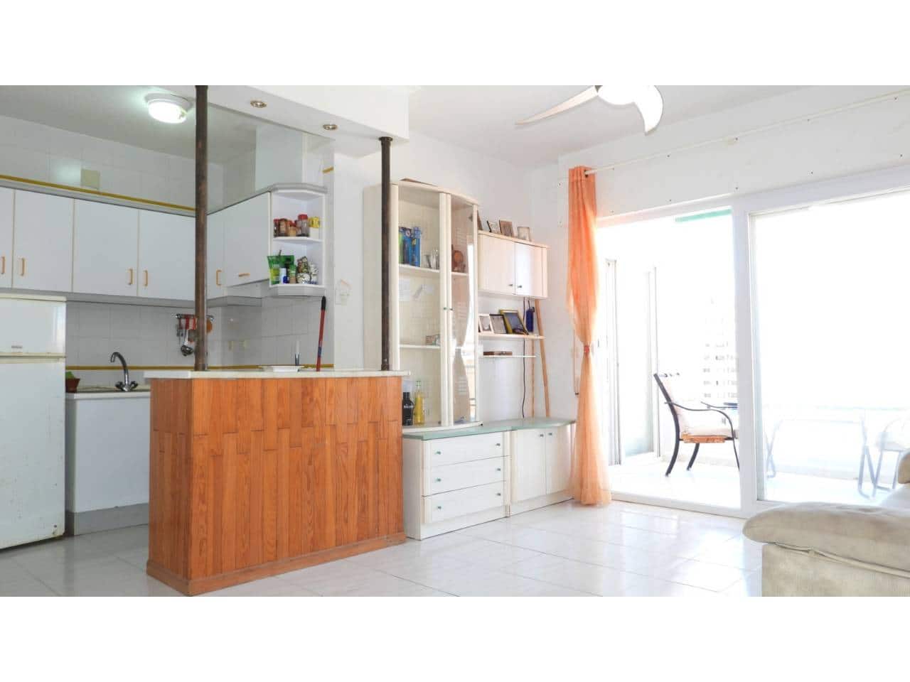 1 soveværelse Lejlighed til salg i La Manga del Mar Menor med swimmingpool - € 122.000 (Ref: 10088551)