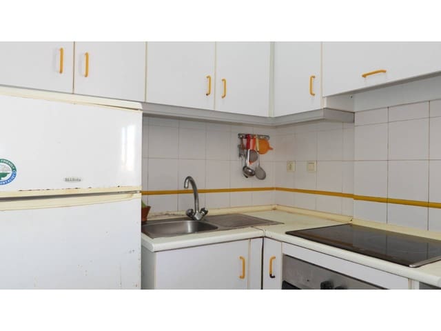 1 slaapkamer Flat te koop in La Manga del Mar Menor met zwembad - € 122.000 (Ref: 10088551)