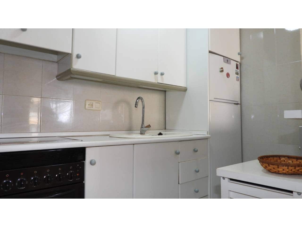 1 soveværelse Lejlighed til salg i La Manga del Mar Menor med swimmingpool - € 125.000 (Ref: 10090027)