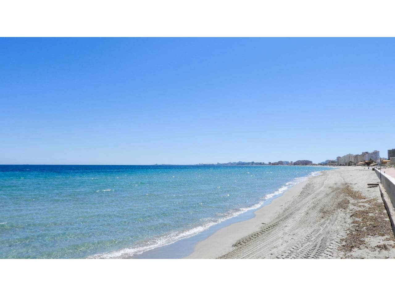 1 soveværelse Lejlighed til salg i La Manga del Mar Menor med swimmingpool - € 125.000 (Ref: 10090027)