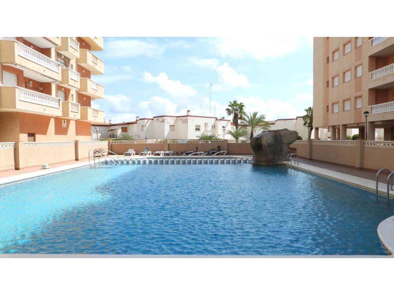 1 soveværelse Lejlighed til salg i La Manga del Mar Menor med swimmingpool - € 125.000 (Ref: 10090027)