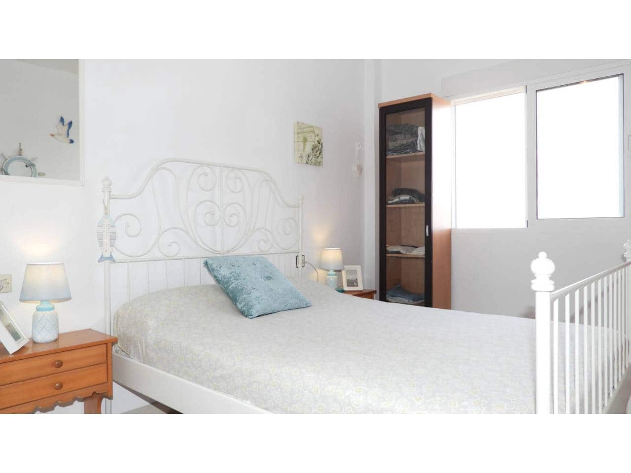 1 soverom Leilighet til salgs i La Manga del Mar Menor med svømmebasseng - € 136 000 (Ref: 10132294)