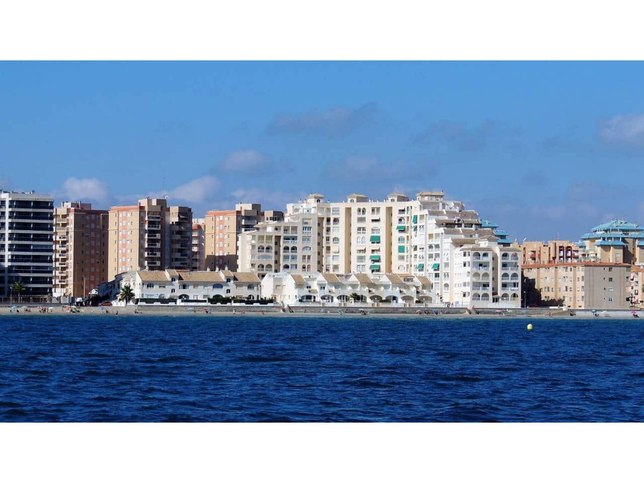 1 makuuhuone Asunto myytävänä paikassa La Manga del Mar Menor mukana uima-altaan - 130 000 € (Ref: 10150194)