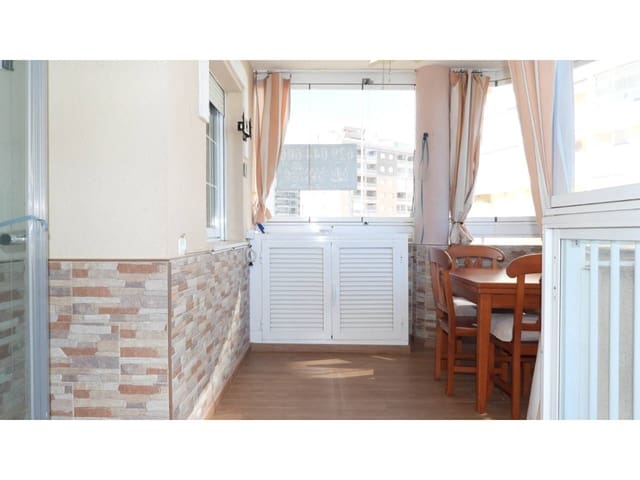 2 soverom Leilighet til salgs i La Manga del Mar Menor med svømmebasseng garasje - € 176 000 (Ref: 10182429)