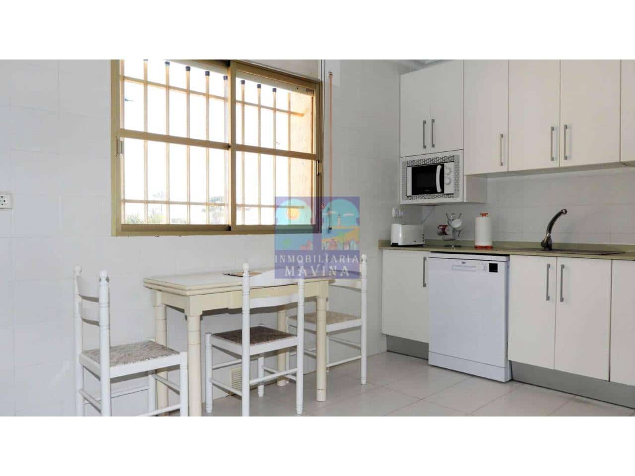 3 Zimmer Wohnung zu verkaufen in La Manga del Mar Menor mit Pool - 270.400 € (Ref: 7649386)