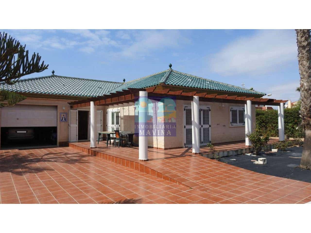 3 quarto Moradia para venda em La Manga del Mar Menor com garagem - 398 000 € (Ref: 7938358)