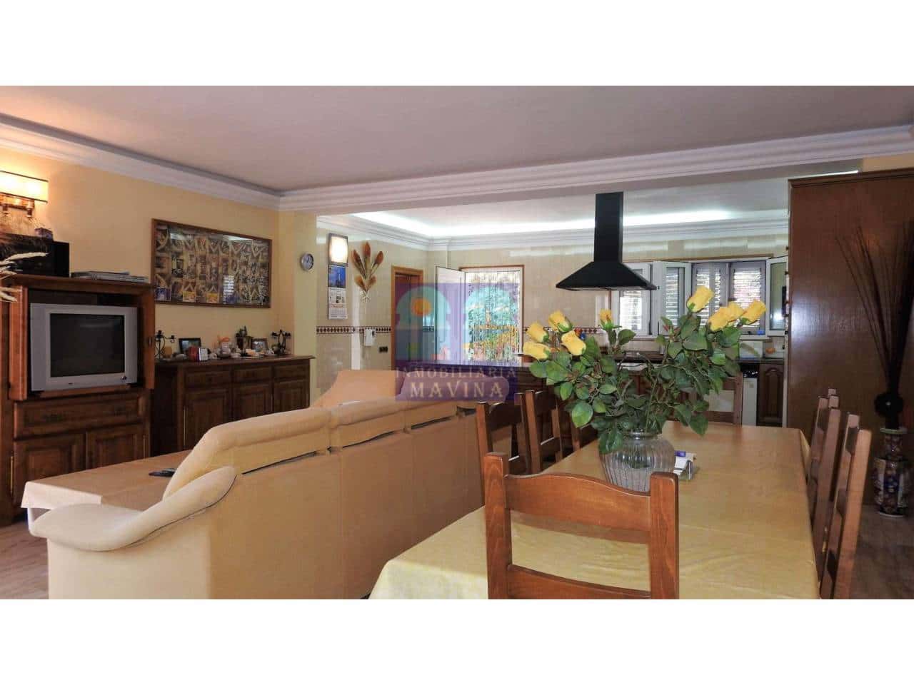 3 quarto Moradia para venda em La Manga del Mar Menor com garagem - 398 000 € (Ref: 7938358)