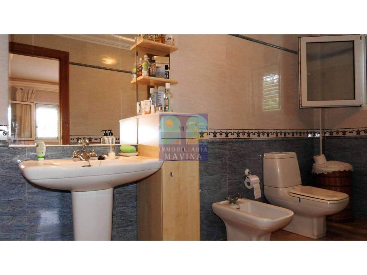 3 quarto Moradia para venda em La Manga del Mar Menor com garagem - 398 000 € (Ref: 7938358)