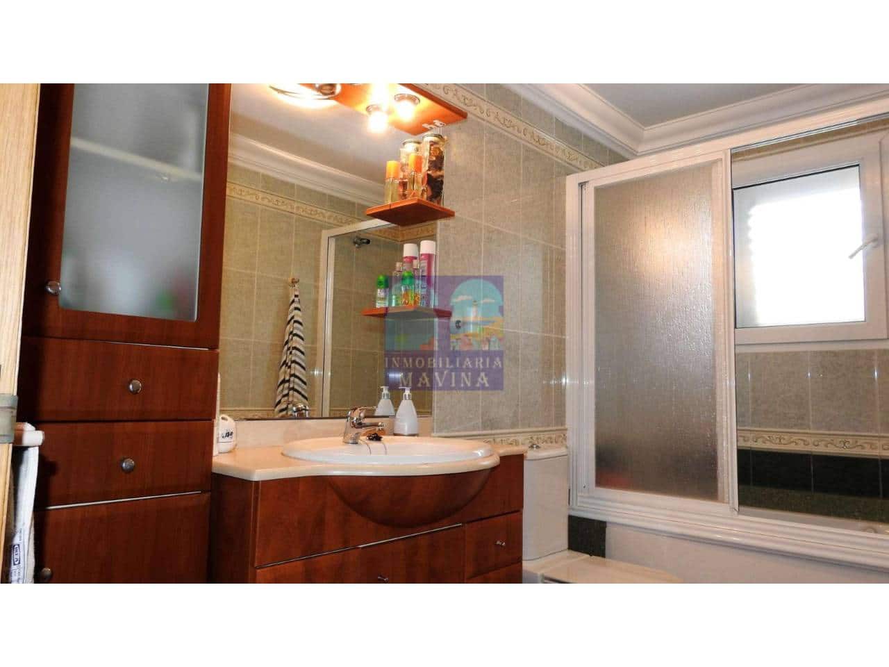 3 quarto Moradia para venda em La Manga del Mar Menor com garagem - 398 000 € (Ref: 7938358)