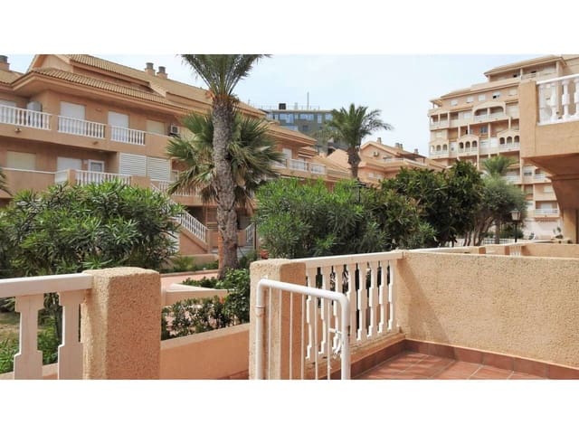 3 Zimmer Apartment zu verkaufen in La Manga del Mar Menor mit Pool Garage - 310.000 € (Ref: 8423785)