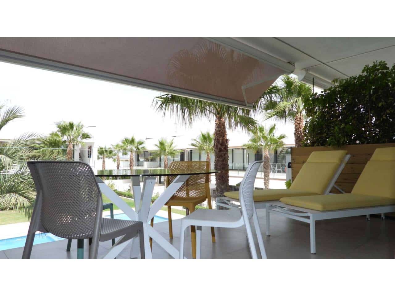 2 soverom Leilighet til salgs i Islas Menores med svømmebasseng garasje - € 299 000 (Ref: 8467542)