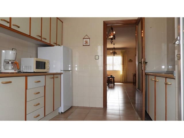 2 bedroom Townhouse for sale in La Manga del Mar Menor with garage - € 160,000 (Ref: 8539390)