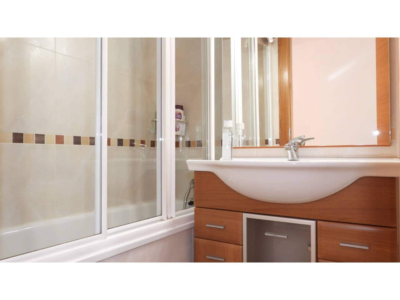 2 Zimmer Penthouse zu verkaufen in La Manga del Mar Menor mit Pool - 315.000 € (Ref: 8889065)