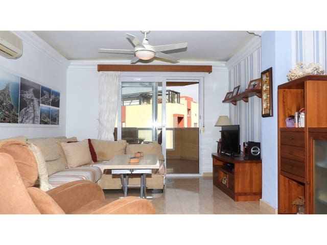 2 Zimmer Penthouse zu verkaufen in La Manga del Mar Menor mit Pool - 315.000 € (Ref: 8889065)