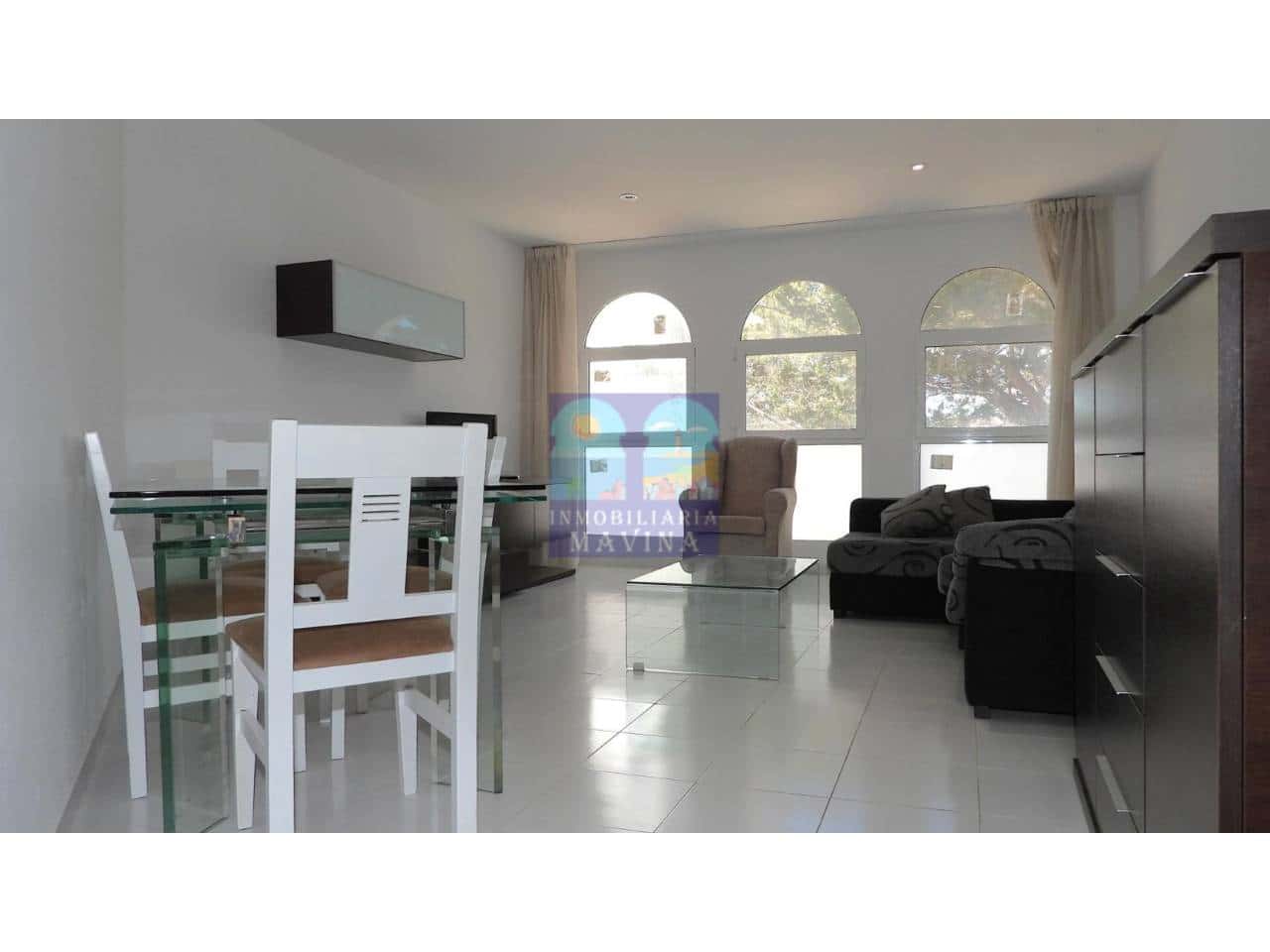 3 Zimmer Apartment zu verkaufen in La Manga del Mar Menor mit Pool - 200.000 € (Ref: 8938309)