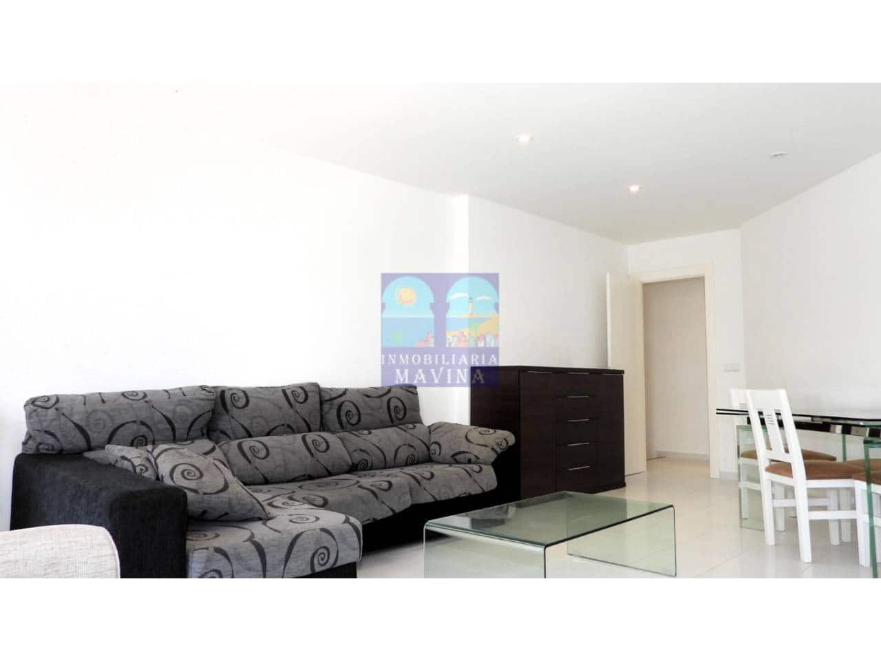 3 Zimmer Apartment zu verkaufen in La Manga del Mar Menor mit Pool - 200.000 € (Ref: 8938309)