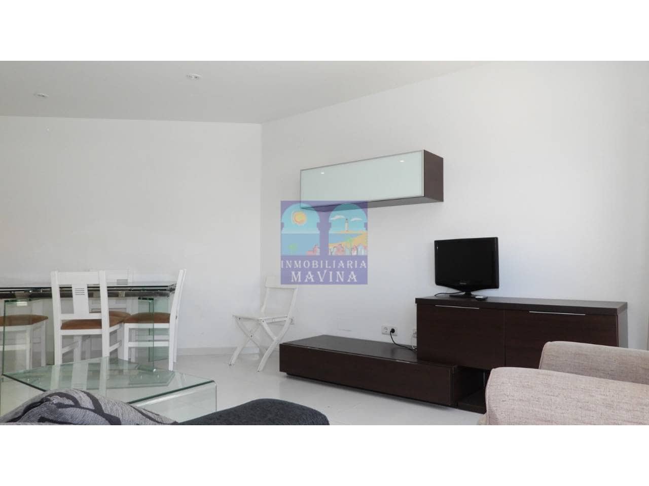 3 Zimmer Apartment zu verkaufen in La Manga del Mar Menor mit Pool - 200.000 € (Ref: 8938309)