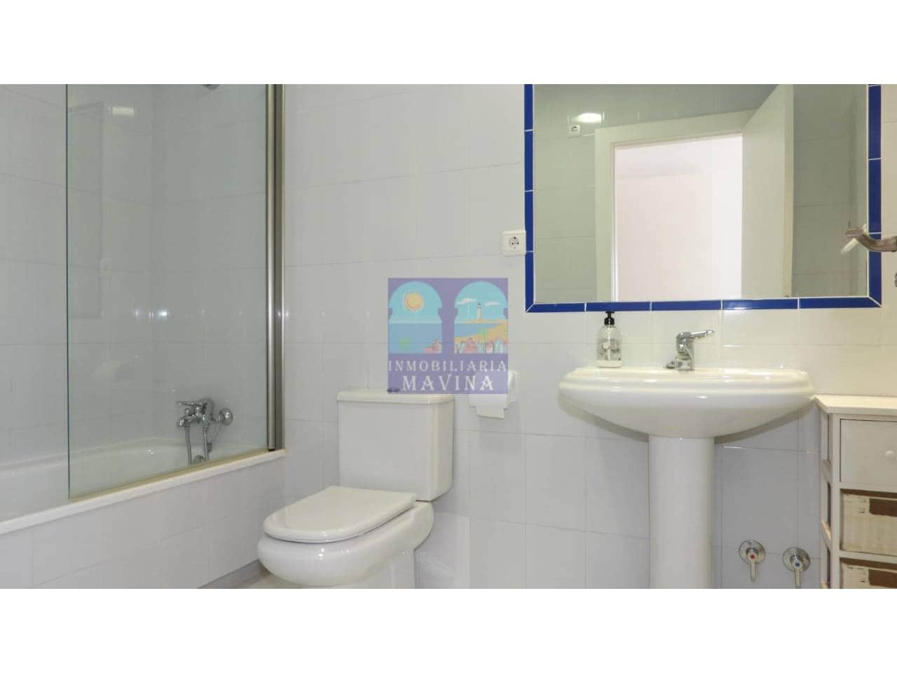 3 Zimmer Apartment zu verkaufen in La Manga del Mar Menor mit Pool - 200.000 € (Ref: 8938309)