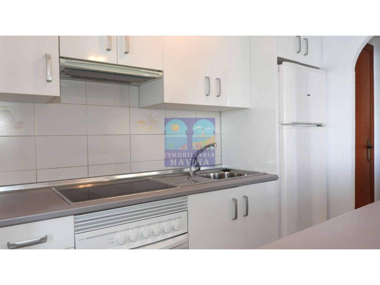 3 bedroom Apartment for sale in La Manga del Mar Menor with garage - € 175,000 (Ref: 8977816)